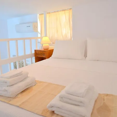 アパート Victoria Apartement-loft With Amazing Sea View In Port アダマス